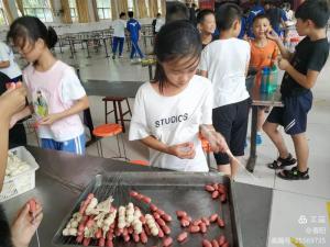 《永兴学校》一口烧烤，一份乐趣！